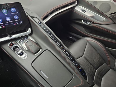 Used 2021 Chevrolet Corvette Stingray Premium Conv w/ Battery Protection Package image 29