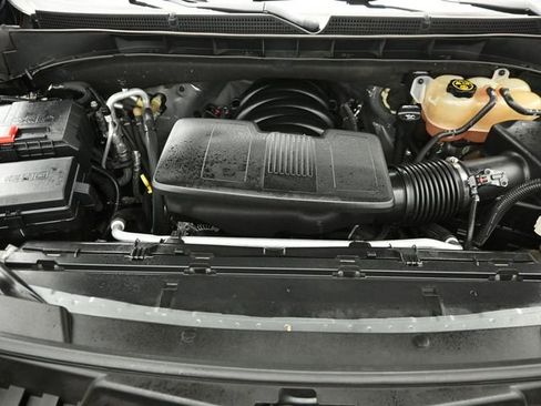 Used 2022 GMC Yukon XL Denali w/ Denali Premium Package image 37