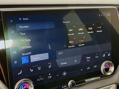 Used 2023 Lexus RX 350 Premium image 19