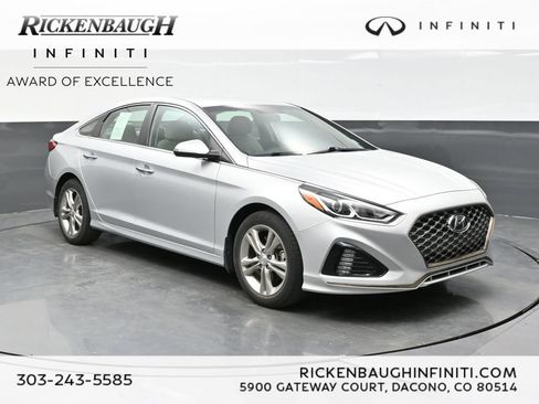 Used 2019 Hyundai Sonata SEL w/ Cargo Package FWD image 1