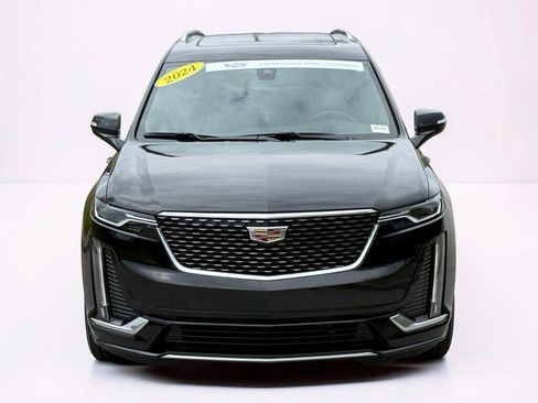 Certified 2024 Cadillac XT6 Premium Luxury w/ LPO, Floor Liner Package AWD/4WD image 10
