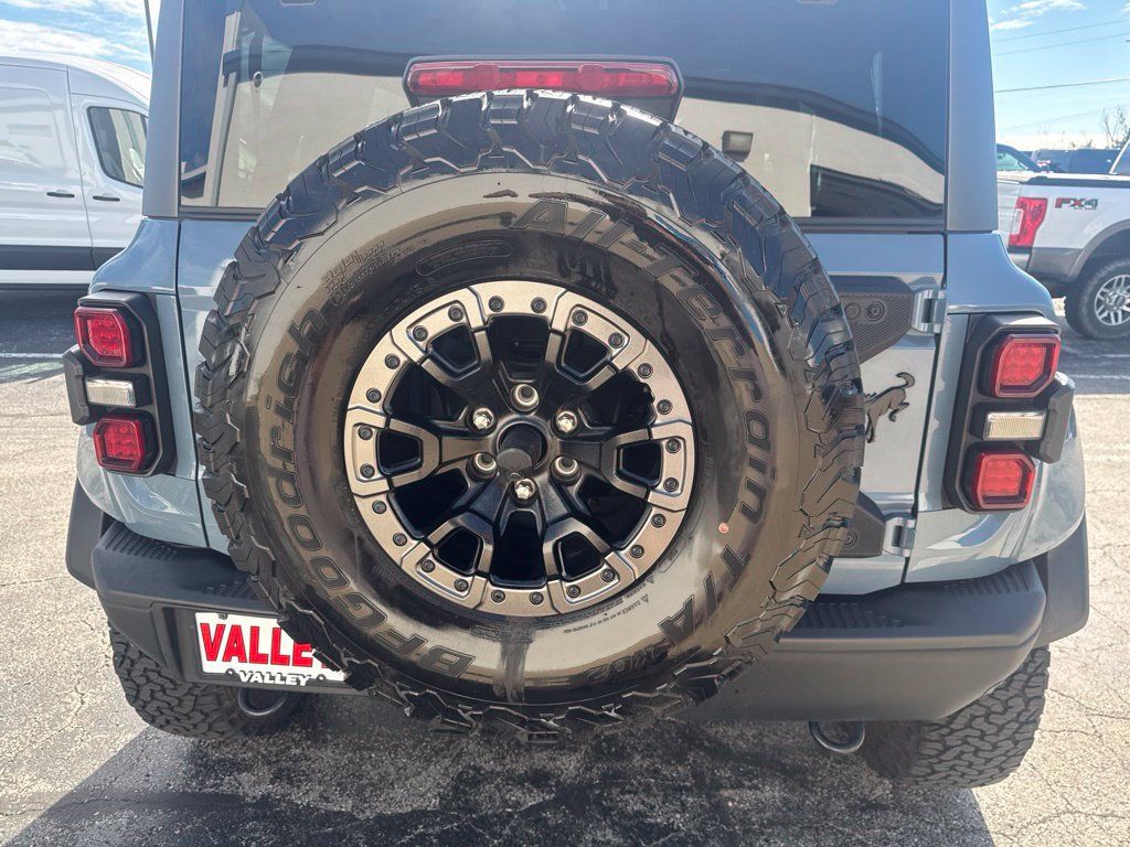 Used 2024 Ford Bronco Raptor w/ Interior Carbon Fiber Pack 6 AWD/4WD image 46