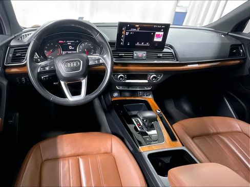 Used 2023 Audi Q5 2.0T Premium w/ Convenience Package image 18