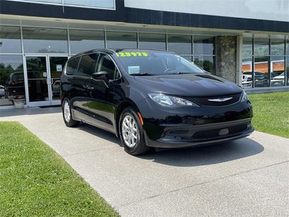 Used 2022 Chrysler Voyager LX