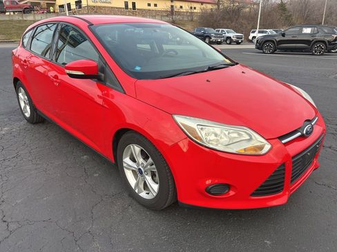 Used 2014 Ford Focus SE image 3
