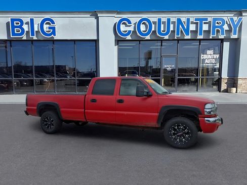 Used 2003 GMC Sierra 2500 SLE w/ Skid Plate Package AWD/4WD image 4