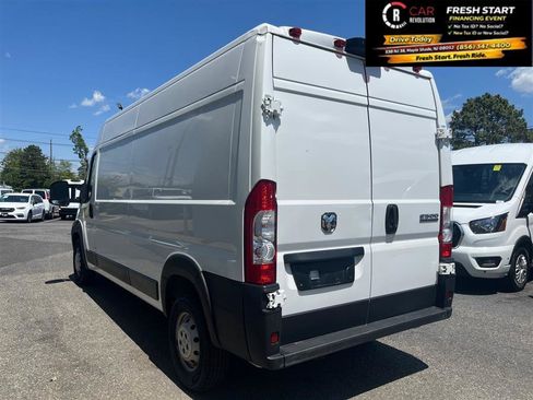 Used 2023 RAM ProMaster 2500 FWD image 4