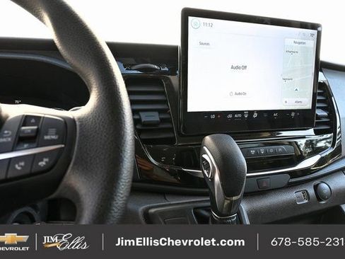 Used 2025 Ford Transit 350 XLT image 13