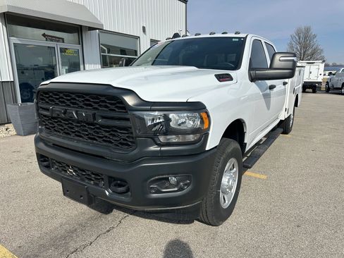 Used 2023 RAM 3500 Tradesman image 14