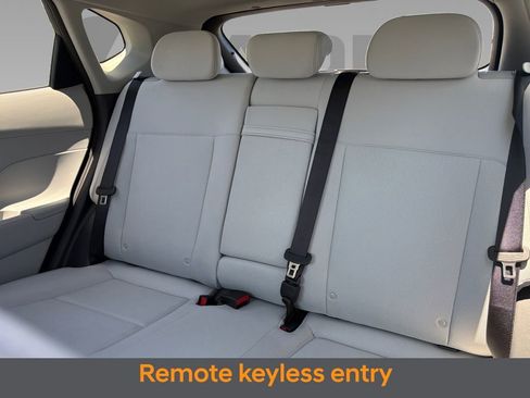 Certified 2025 Hyundai Kona SEL FWD image 4