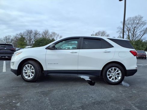 Used 2020 Chevrolet Equinox LS w/ LS Convenience Package image 31
