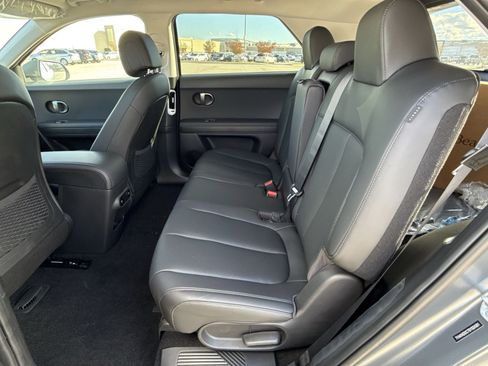 New 2025 Hyundai Ioniq 5 SEL image 24