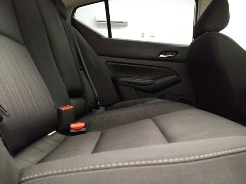 Used 2022 Nissan Altima 2.5 S FWD image 19