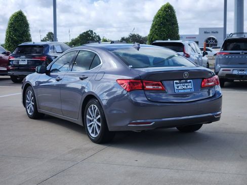 Used 2018 Acura TLX FWD image 5