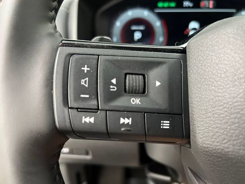 Used 2026 Nissan Rogue Platinum w/ Platinum Premium Package AWD/4WD image 48