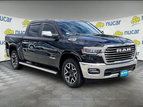 Used 2025 RAM 1500 Laramie AWD/4WD image 1