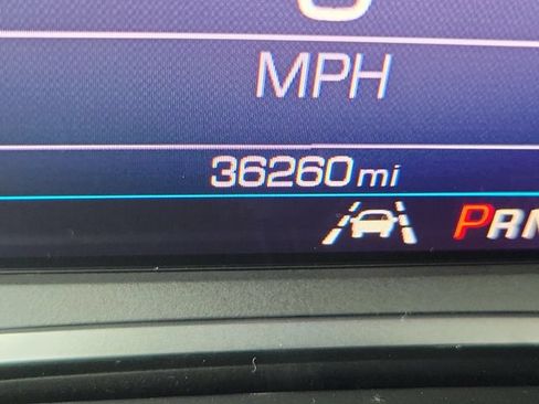 Used 2022 Chevrolet Equinox LS w/ LS Convenience Package FWD image 23