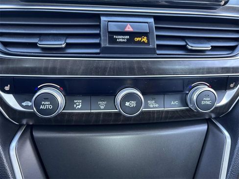 Used 2020 Honda Accord EX-L image 30