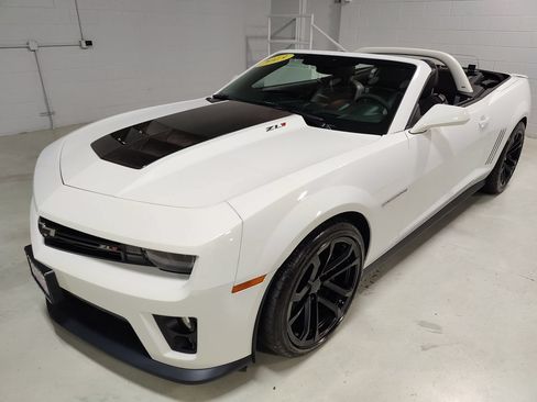 Used 2013 Chevrolet Camaro ZL1 RWD image 20