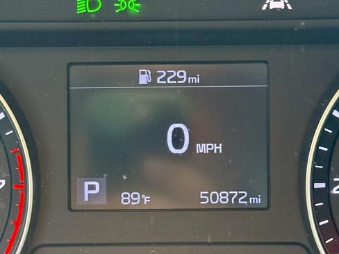 Used 2020 Kia Forte LXS FWD image 18