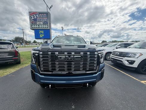 Used 2026 GMC Sierra 2500 Denali Ultimate w/ Max Trailering Package AWD/4WD image 9
