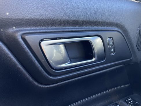 Used 2022 Ford Mustang Premium image 12