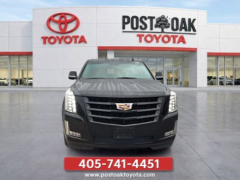 Used 2020 Cadillac Escalade Luxury w/ Escalade Sport Edition AWD/4WD image 3