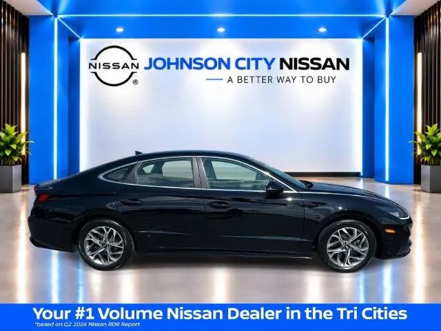 Used 2023 Hyundai Sonata SEL FWD image 3