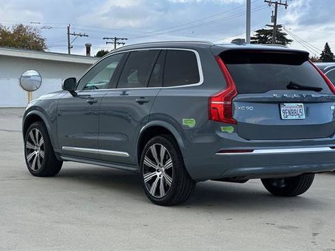 Certified 2023 Volvo XC90 T8 Ultimate w/ Protection Package Premier image 5