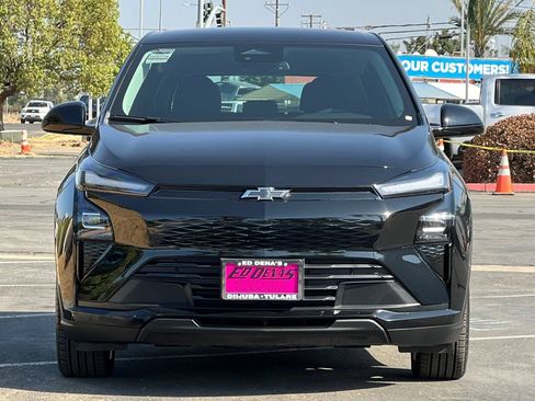 Used 2027 Chevrolet Bolt LT w/ Comfort Package FWD image 10