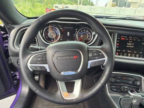 Used 2016 Dodge Challenger SXT Plus RWD image 14