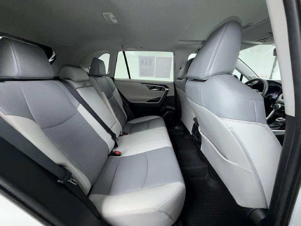 Certified 2021 Toyota RAV4 Limited AWD/4WD image 7