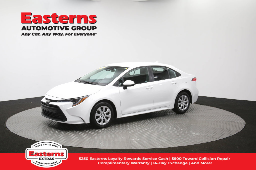 Used 2026 Toyota Corolla LE FWD image 55