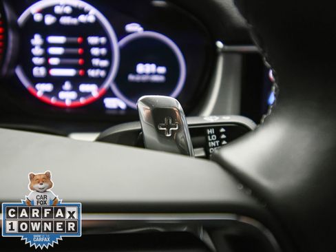 Used 2022 Porsche Panamera Platinum Edition image 37