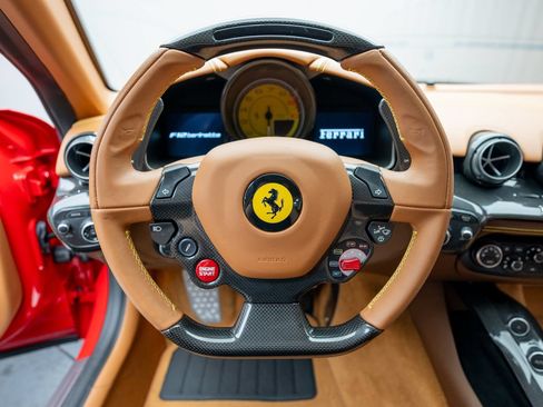 Used 2016 Ferrari F12 Berlinetta RWD image 15