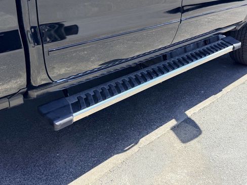 Used 2019 Chevrolet Silverado 2500 LT w/ LT Convenience Package image 11