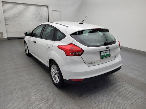 Used 2016 Ford Focus SE FWD image 5