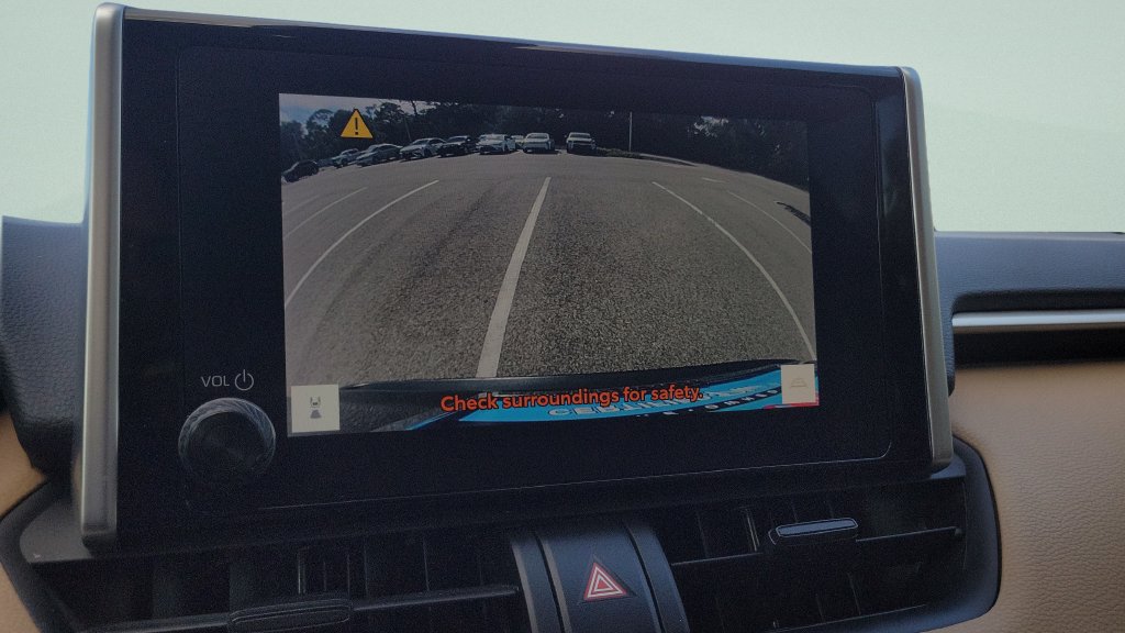 Certified 2023 Toyota RAV4 LE AWD/4WD image 16