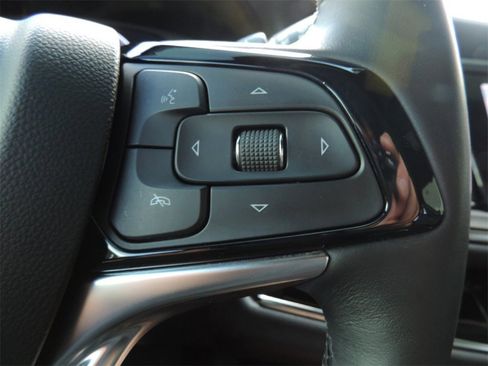 Certified 2024 Buick Enclave Avenir w/ Avenir Technology Package image 31