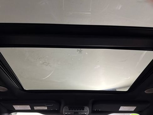 Used 2025 Ford F150 Raptor AWD/4WD image 26