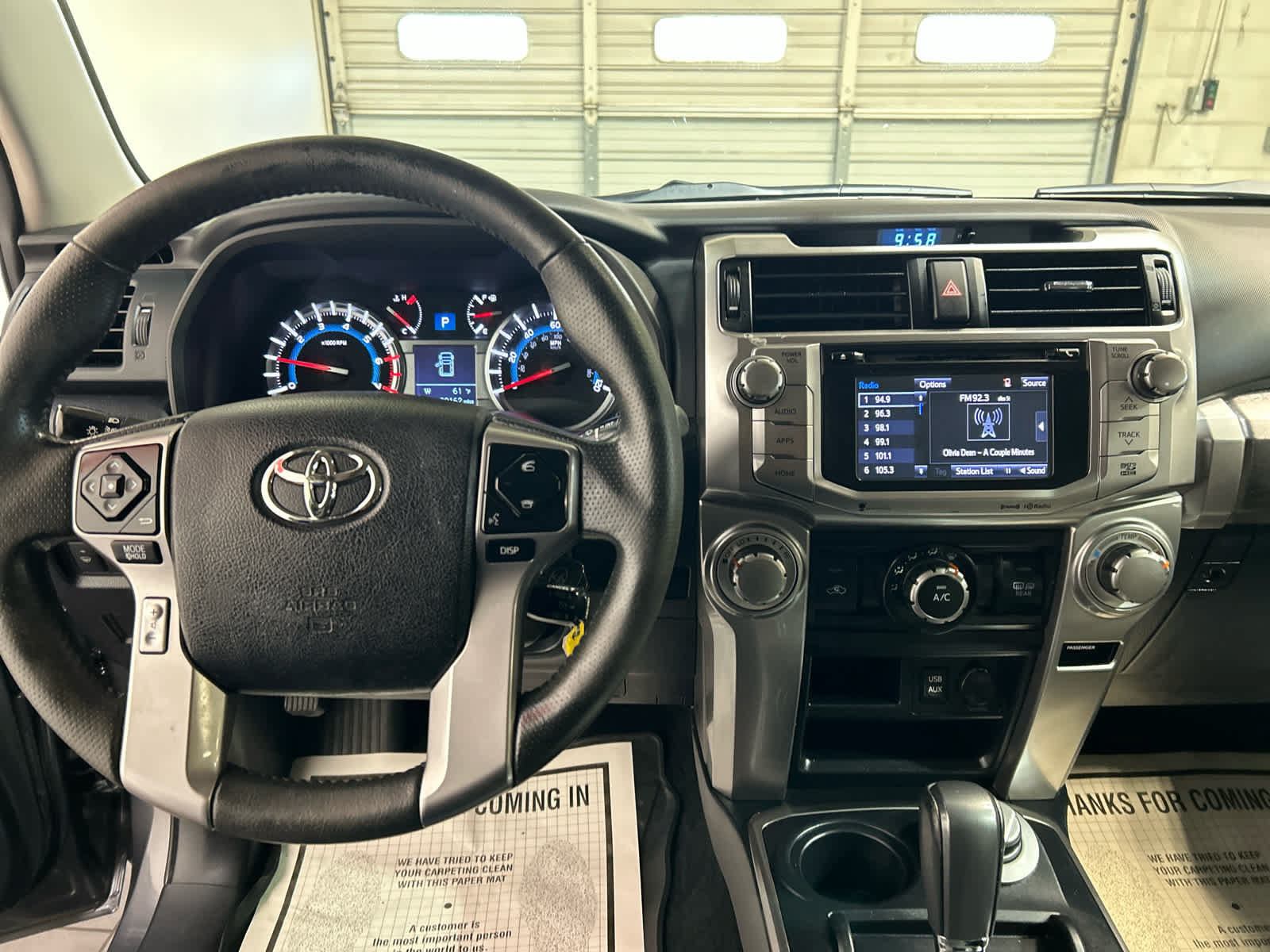 Used 2018 Toyota 4Runner SR5 Premium AWD/4WD image 24