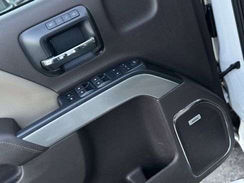 Used 2018 Chevrolet Silverado 1500 LTZ Z71 w/ LTZ Plus Package image 36