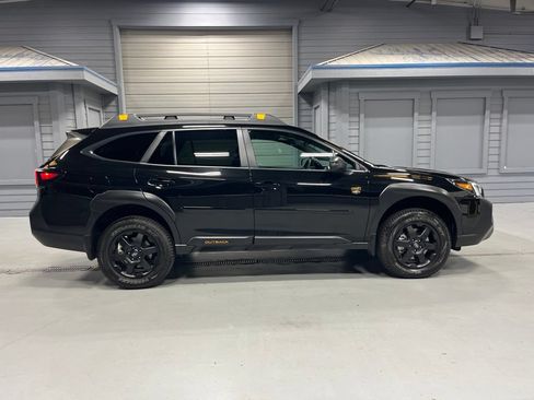 Certified 2025 Subaru Outback Wilderness AWD/4WD image 10