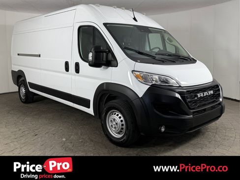 Used 2026 RAM ProMaster 2500 w/ Convenience Group FWD image 1