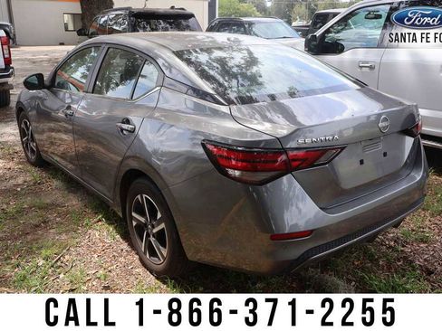 Used 2024 Nissan Sentra SV FWD image 2