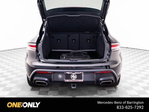 Used 2024 Porsche Macan AWD/4WD image 34