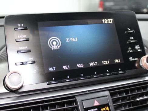 Used 2018 Honda Accord LX image 16