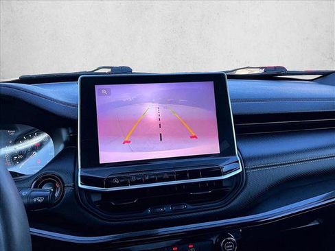 Used 2022 Jeep Compass Altitude image 23