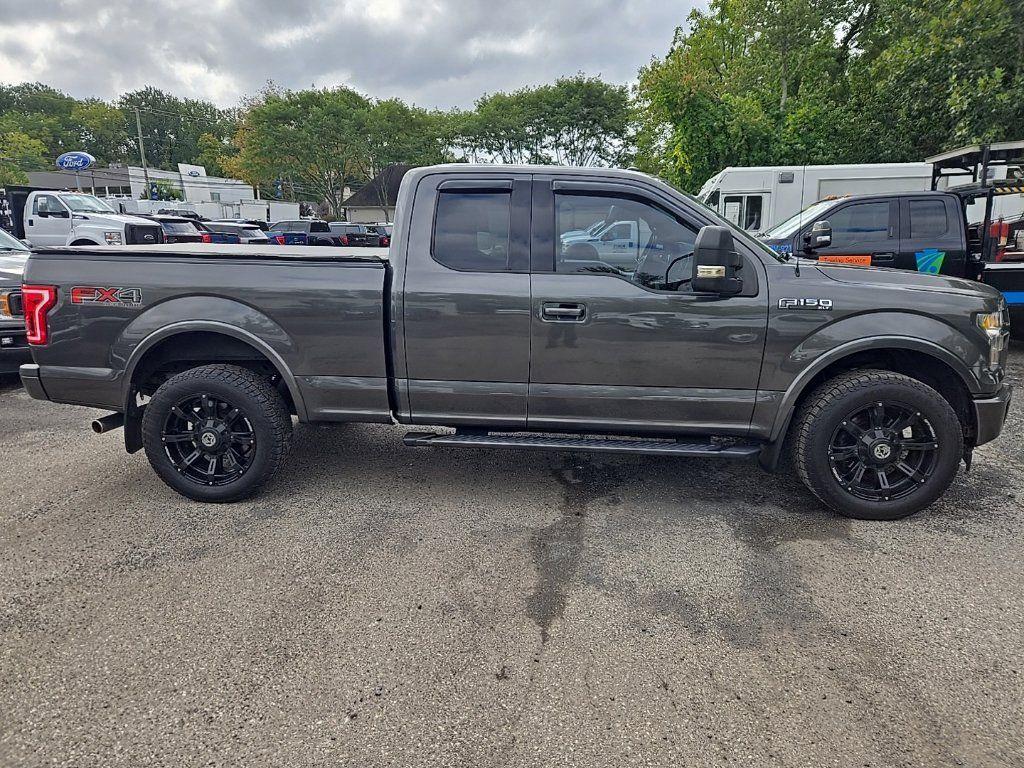 Used 2017 Ford F150 XLT w/ Equipment Group 302A Luxury AWD/4WD image 8