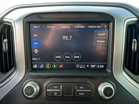 Used 2023 GMC Sierra 2500 SLT w/ SLT Premium Package image 22